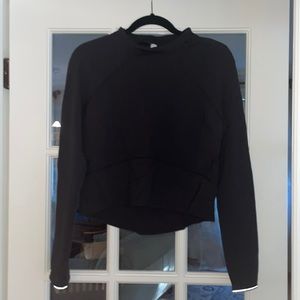Black LuluLemon Mock Neck Cropped Long Sleeve Top